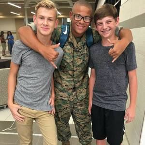 Meet your Posher, Lonnie